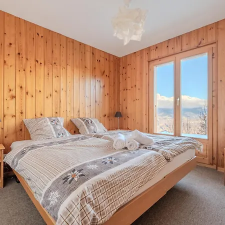 Fontannets 008 Mountain & Quiet 10 Pers Sion